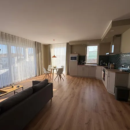 Christa 아파트 Neukieritzsch